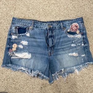 american eagle shorts